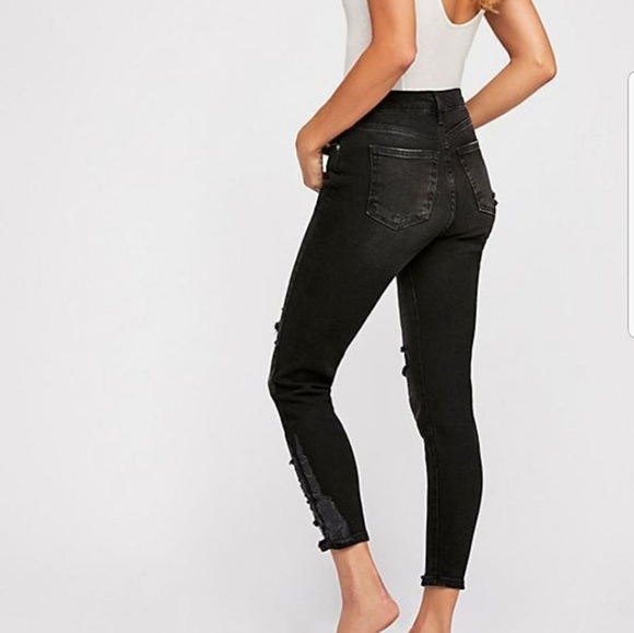 FREE PEOPLE Destroyed Denim - Picture 3 of 7